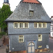 Das 1450 gebaute Rathaus von Zierenberg, das älteste datierte Rathaus in Hessen.