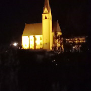 Pfarrkirche-Heligenblut
