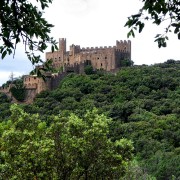 Castillo de Requesens am Beginn der Pyrenäenwanderung
