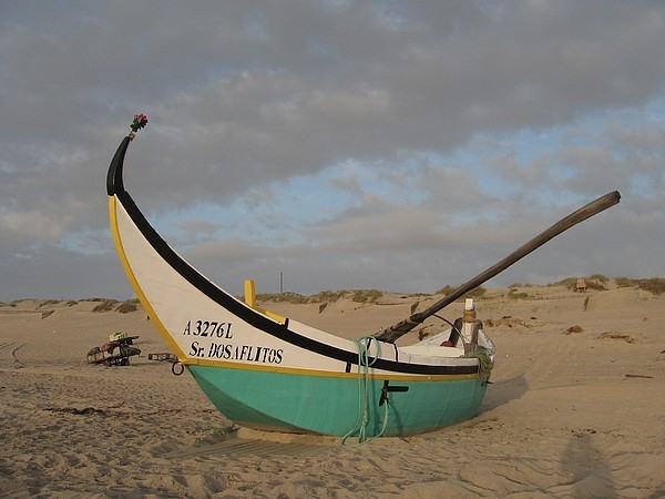 Fischerboot-in-Praia-de-Mira.jpg