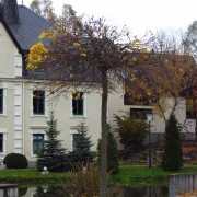 Gemeindeamt im Rittergut in Mariney